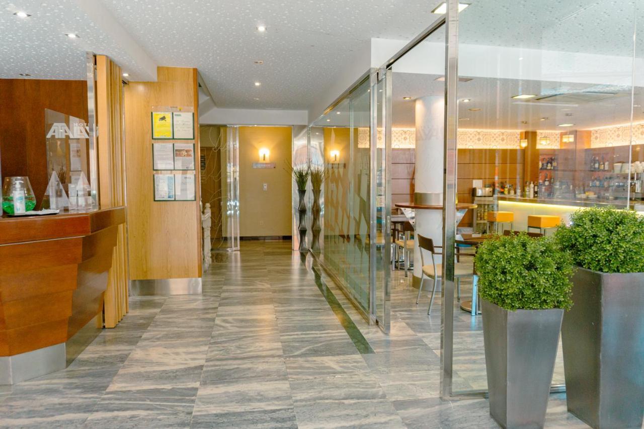 Hotel Atalaya I Portonovo Eksteriør bilde
