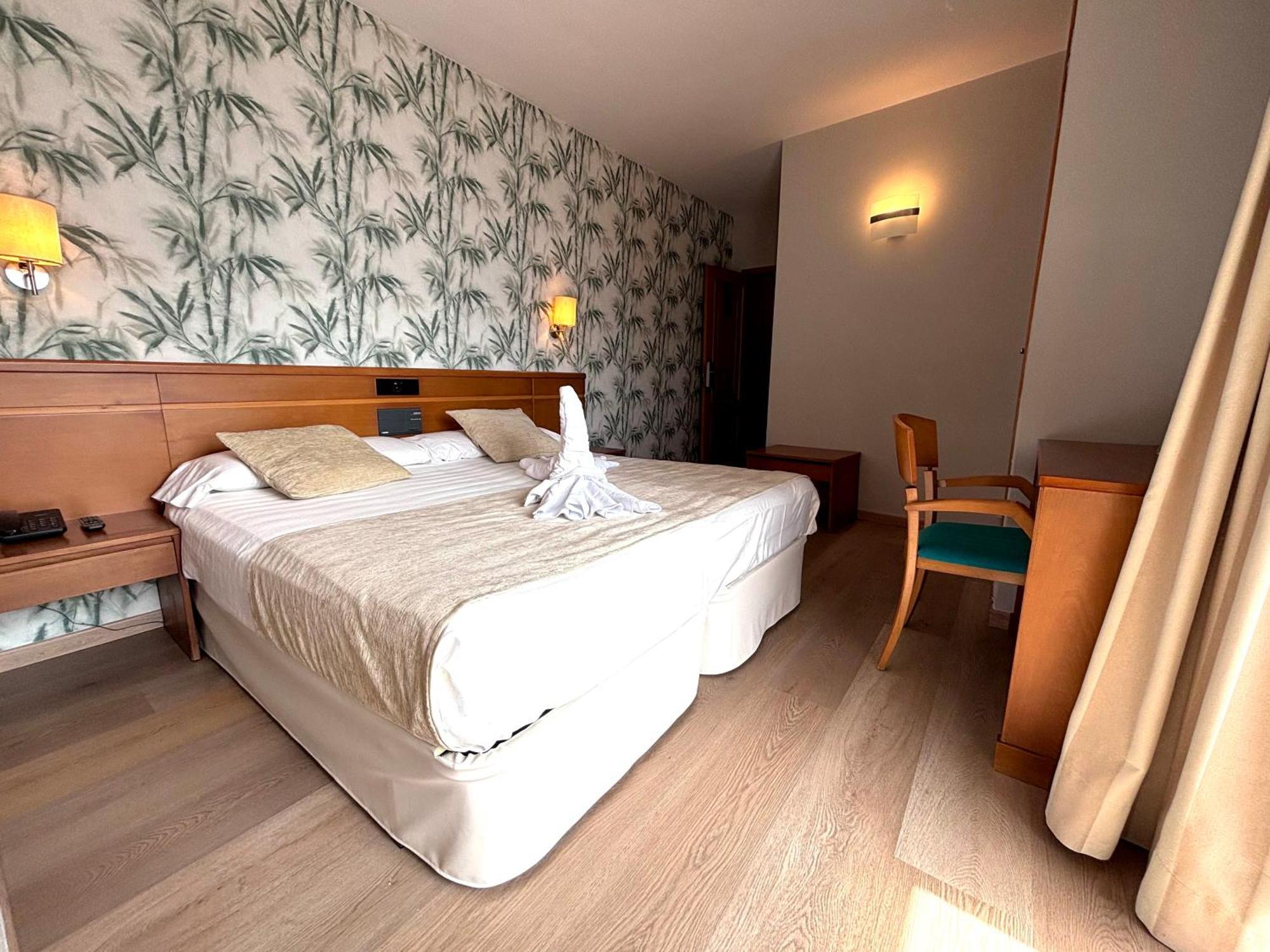 Hotel Atalaya I Portonovo Eksteriør bilde